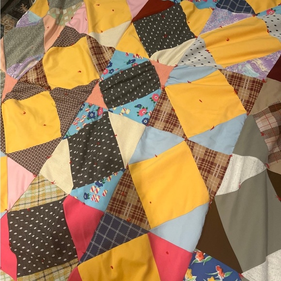 Quilt - Picture 4 of 6